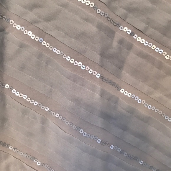 NWOT Ann Taylor Loft Sleeveless Blouse w/ Sequins - Picture 4 of 6